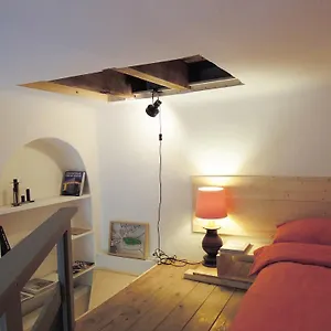  Apartment V12 Design Italy