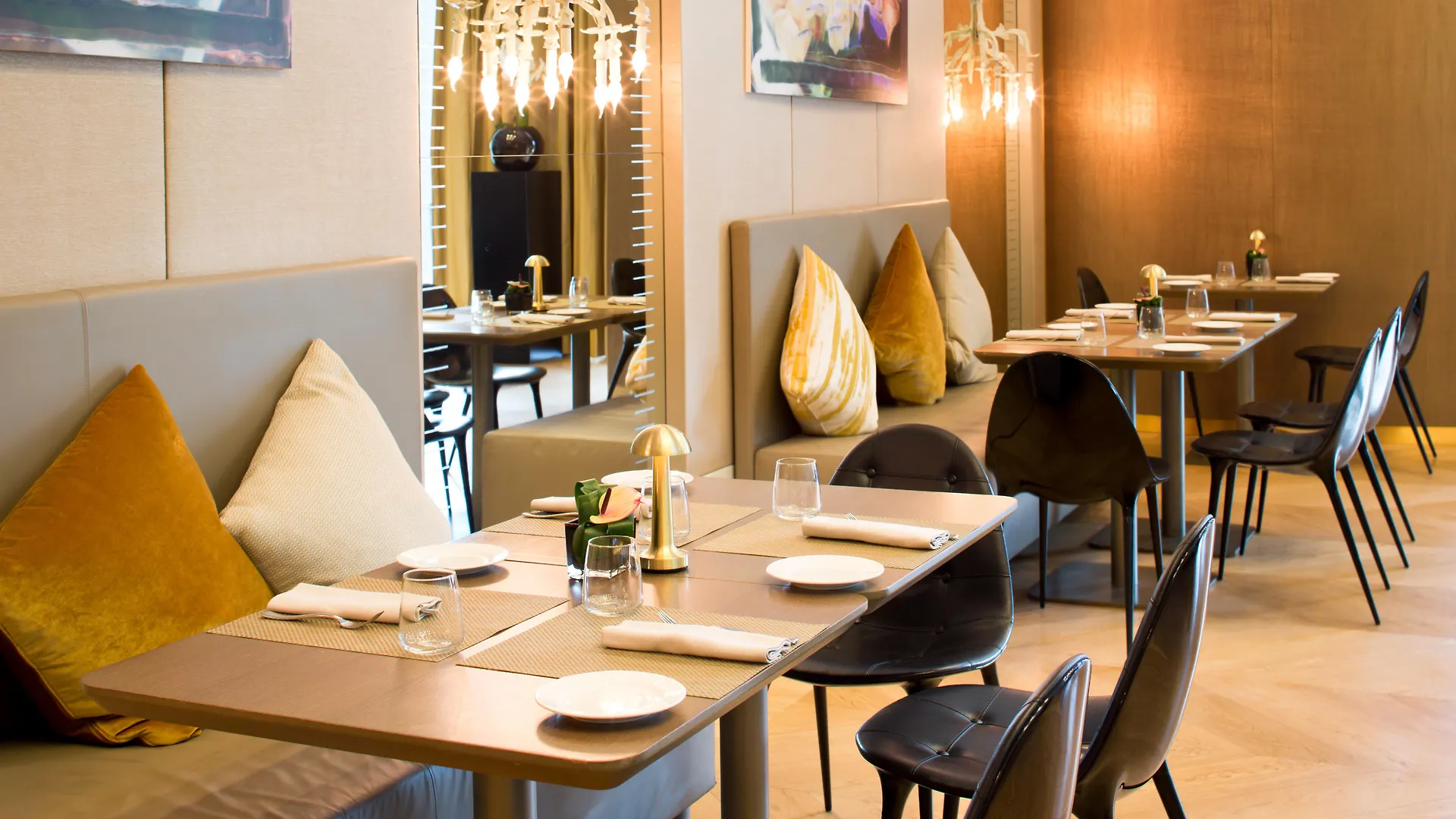 **** Otel Rosa Grand Milano - Starhotels Collezione İtalya