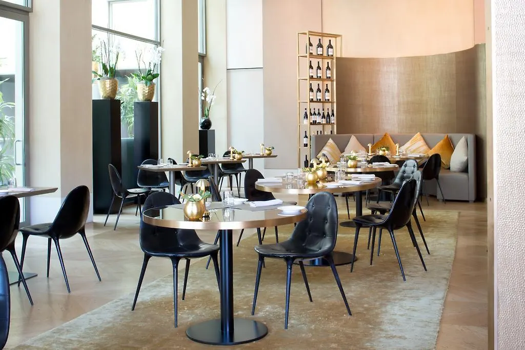 **** Hotell Rosa Grand Milano - Starhotels Collezione Italien